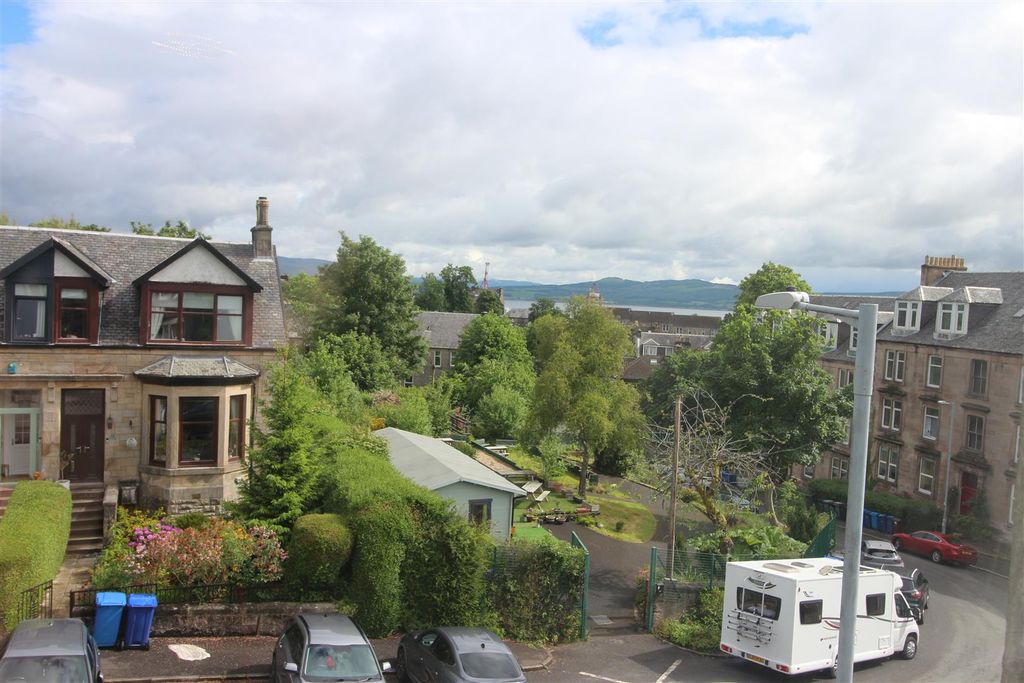 Additional image 24 of 3 bed flat for saleCaddlehill Street, Greenock PA16