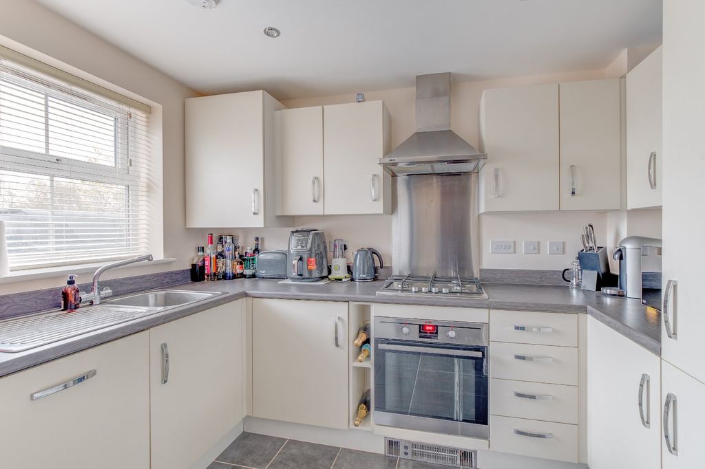 Property photo 2 of 14 Picture No. 14