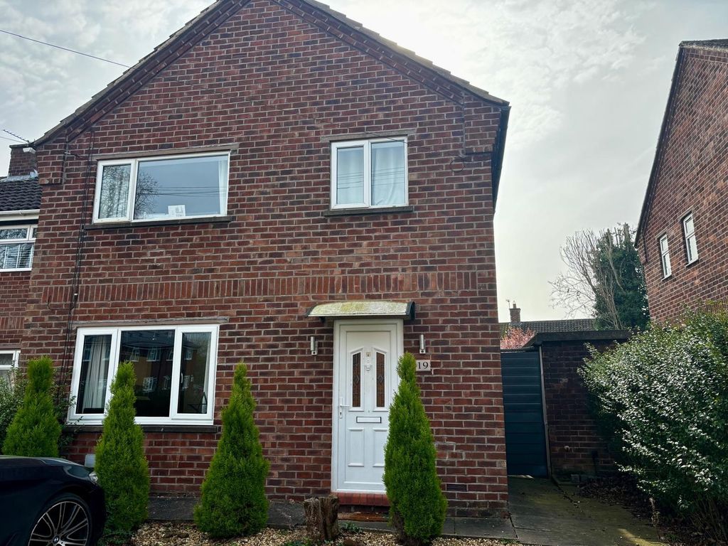 Property photo 1 of 18 Balcony