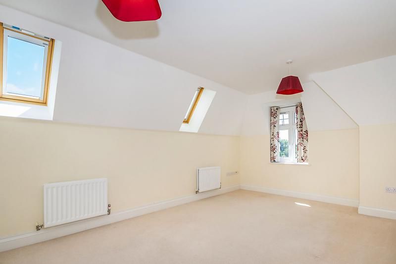 Property photo 3 of 10 Living Room