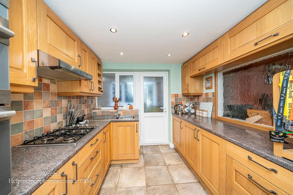 Property photo 3 of 32 Webbs-6.Jpg