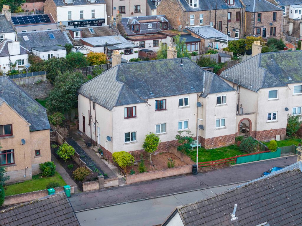 Property photo 1 of 36