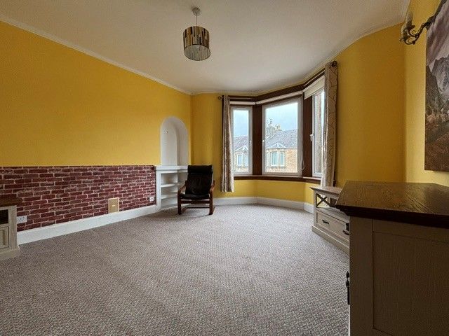 Property photo 3 of 9 Living Room