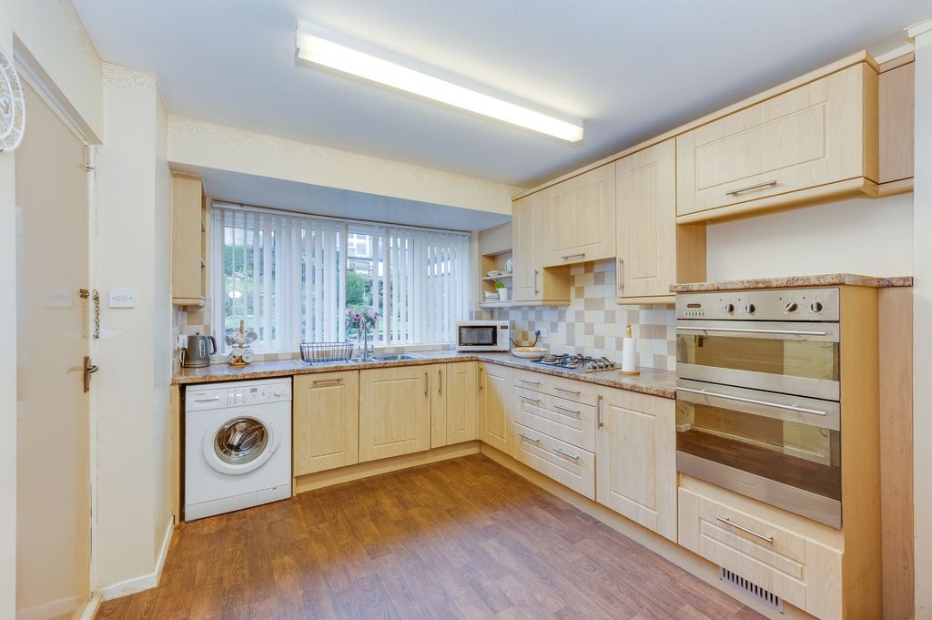 Property photo 3 of 20