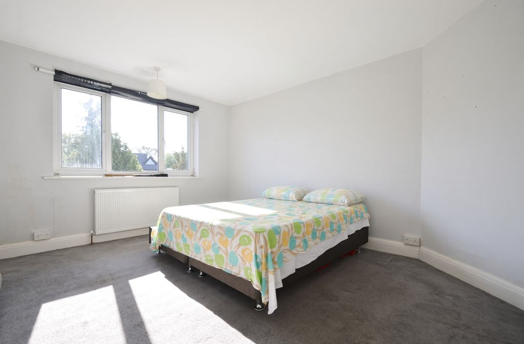Property photo 3 of 11 Dzy4D