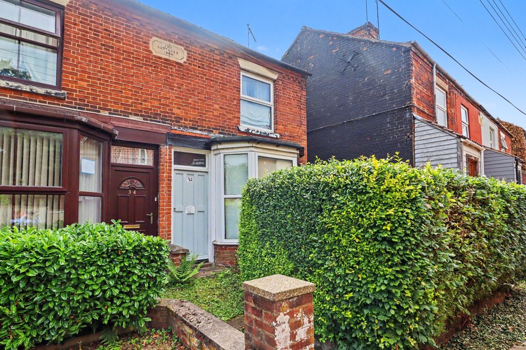 Property photo 1 of 11 5248761