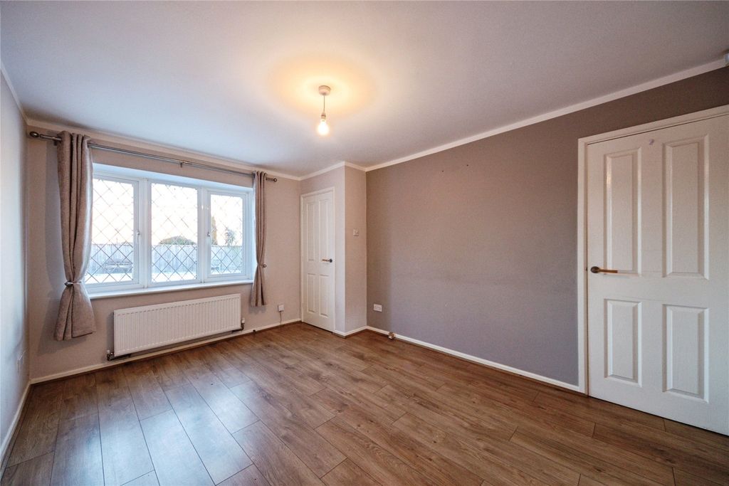 Property photo 3 of 12 Picture No. 36