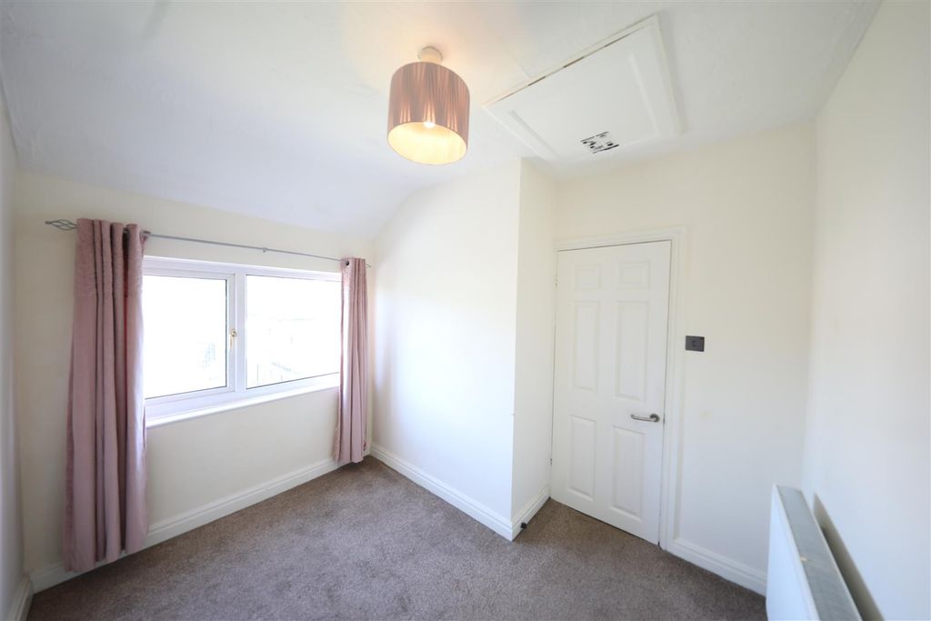 Property photo 2 of 9 Bedroom 2