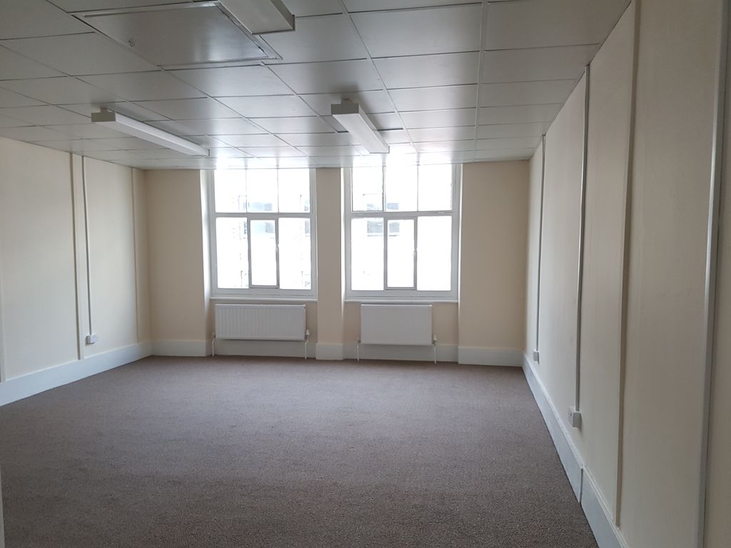 Property photo 3 of 3