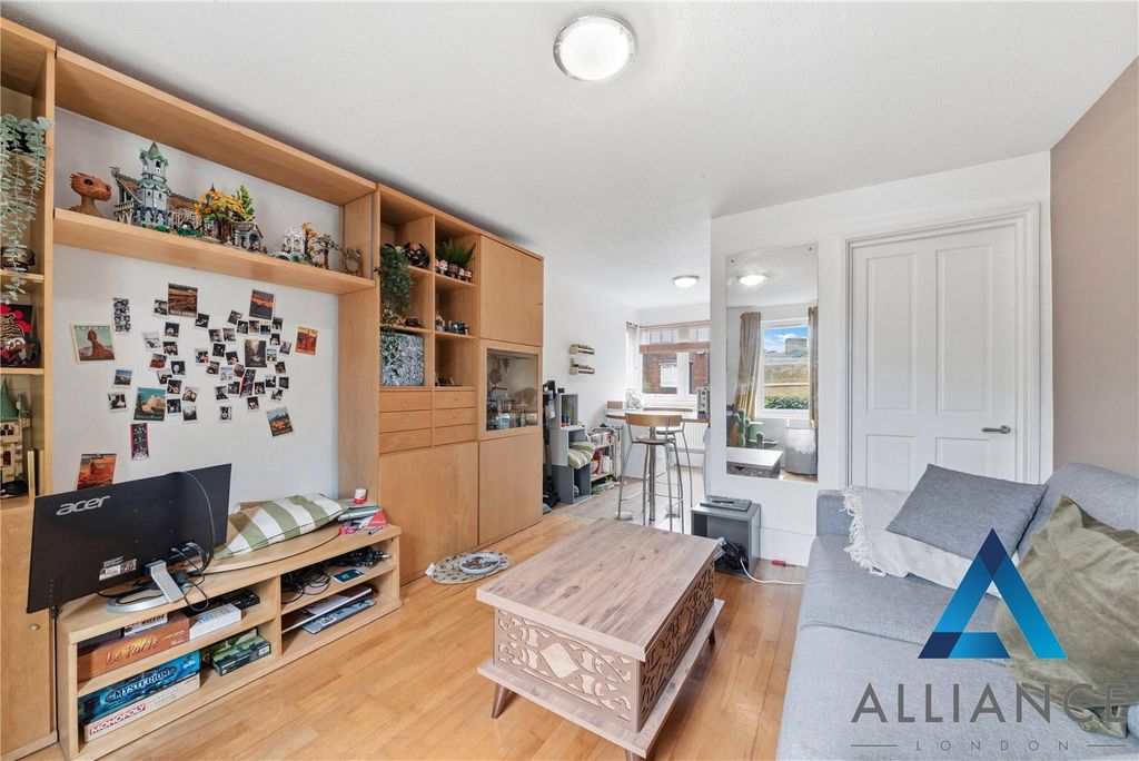 Property photo 2 of 9 Picture No. 05