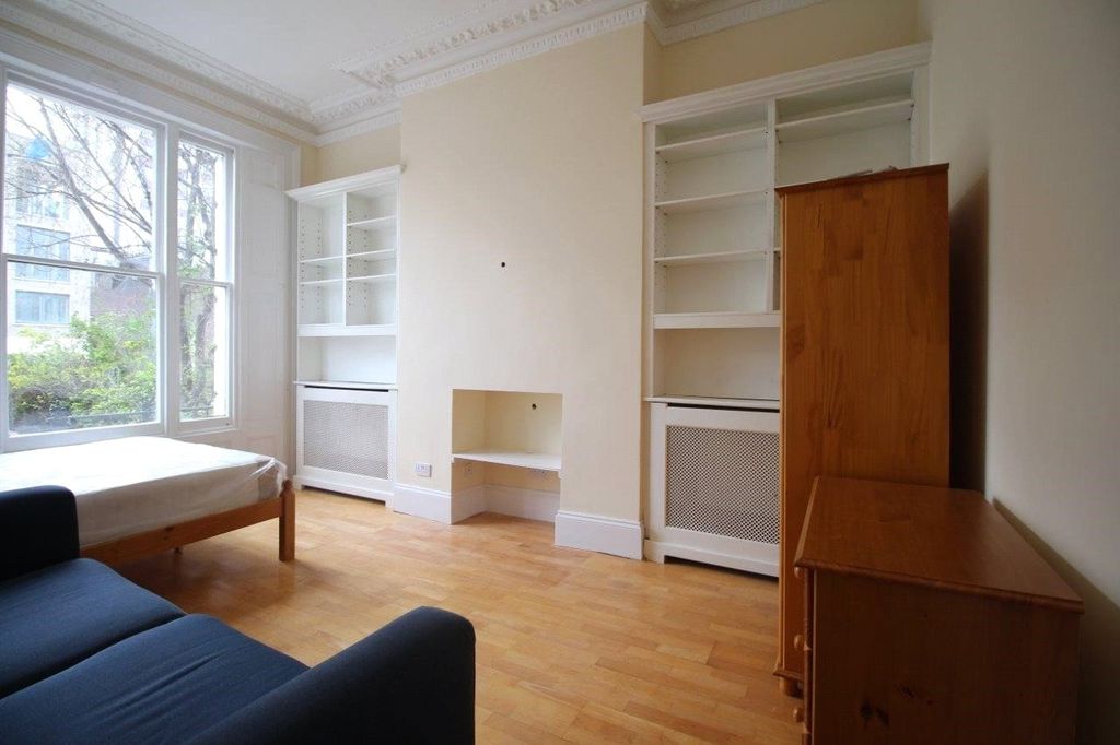 Property photo 3 of 6 Picture No. 03