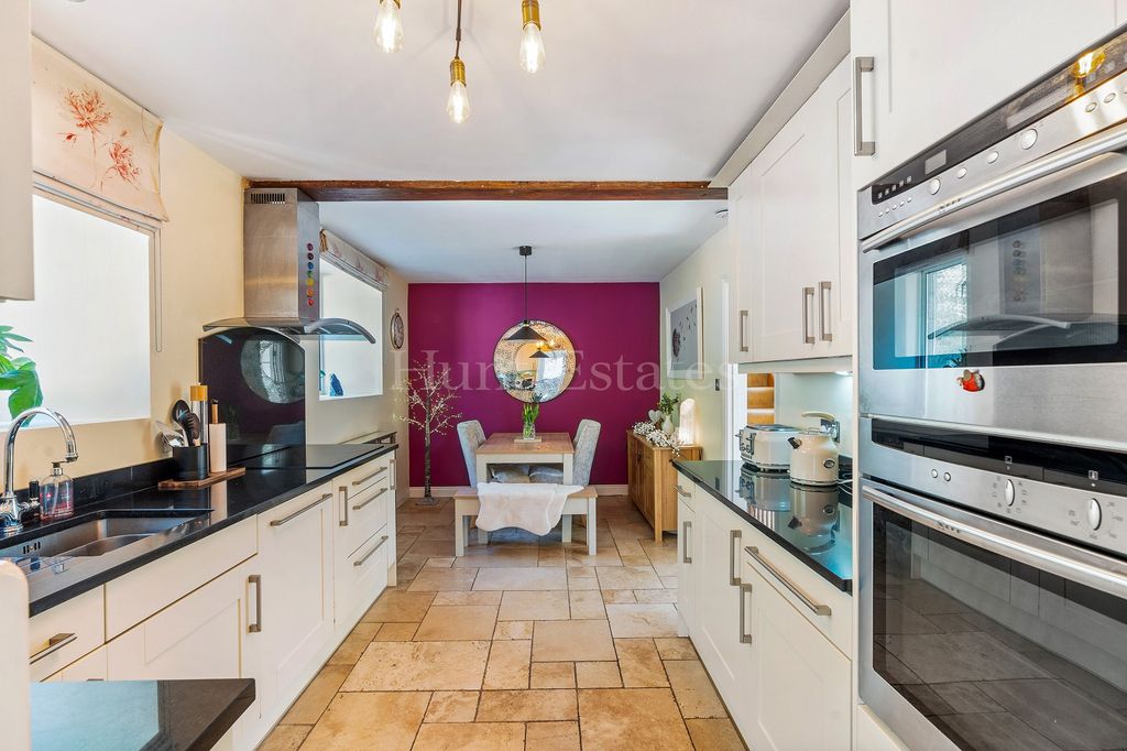 Property photo 3 of 28 Not Specified