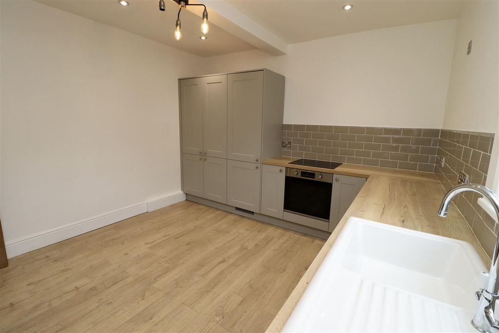 Property photo 3 of 10 Image00011.Jpeg