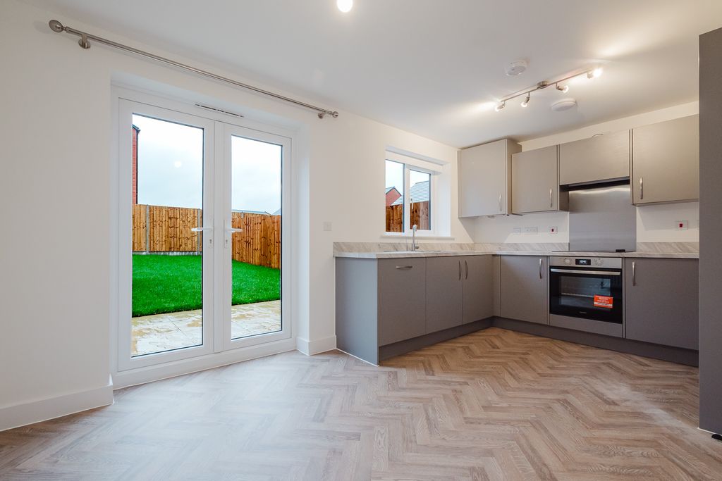 Property photo 1 of 17 Photo