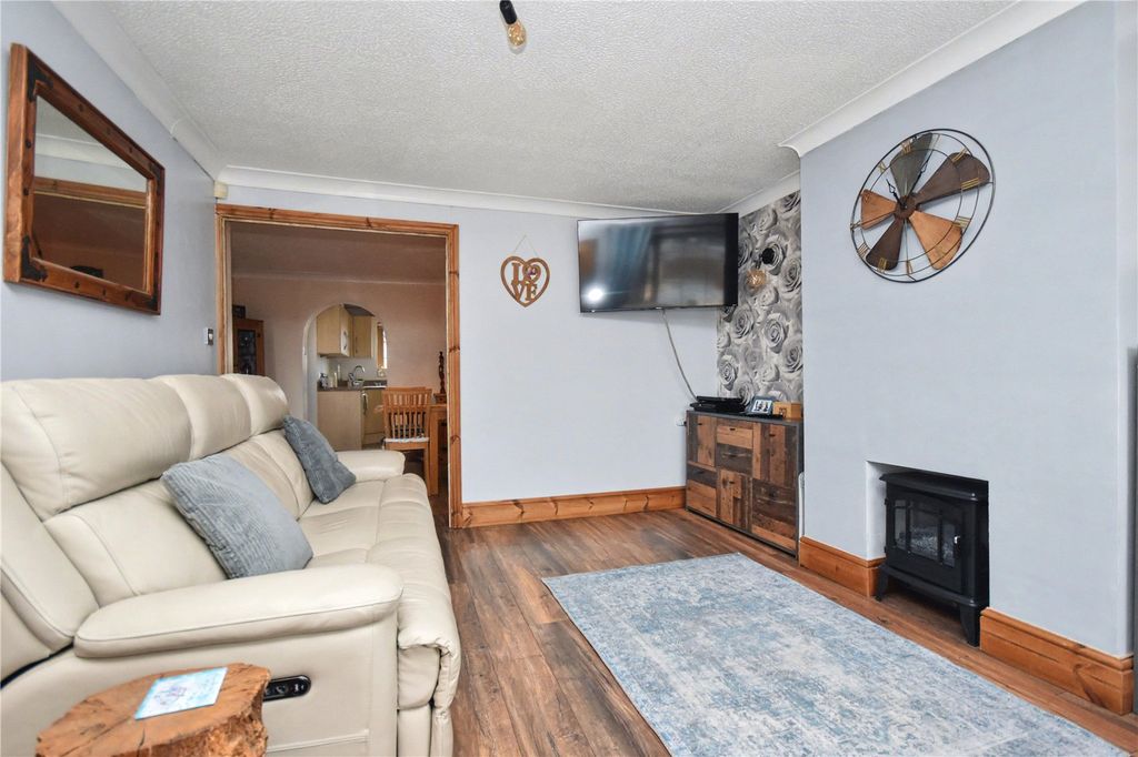 Property photo 2 of 13 Picture No. 09