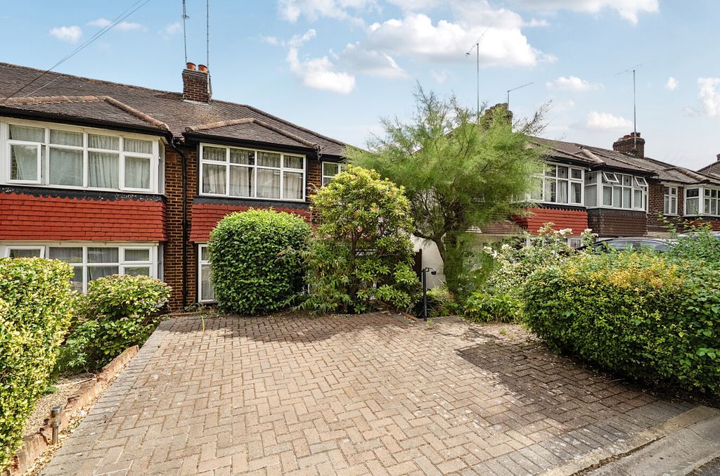 Property photo 1 of 15 1503150-21-6A7489...