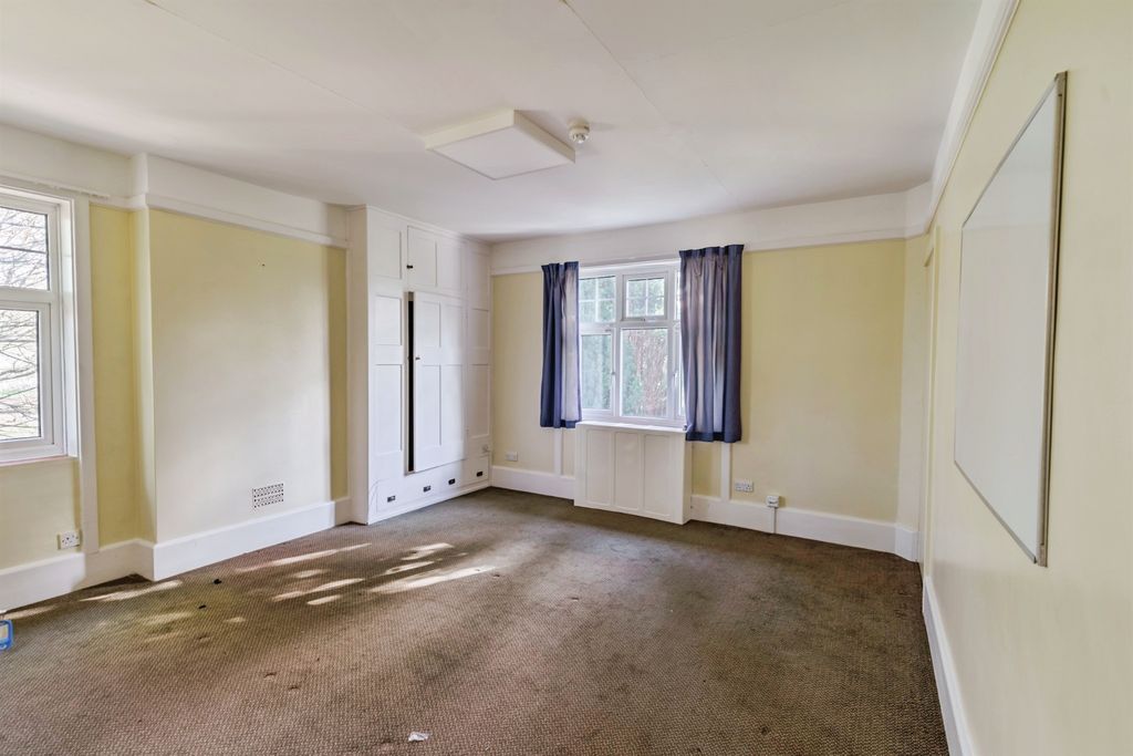 Additional image 7 of 6 bed detached house for saleSt. Piers Lane, Lingfield RH7