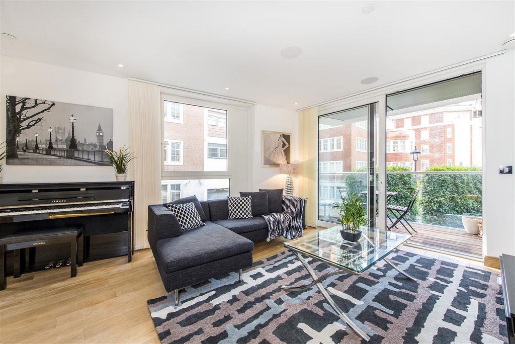 Property photo 1 of 10 Reception.Jpg