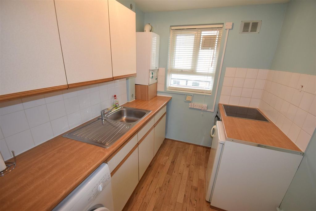 Property photo 3 of 4