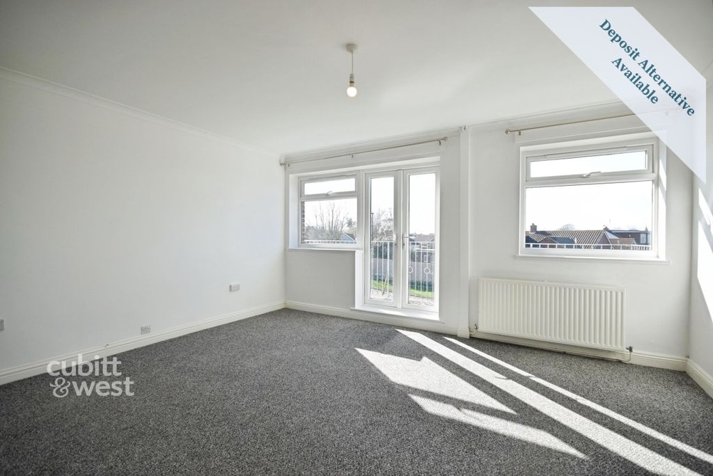 Property photo 3 of 10 Flat 6 St Thomas ...