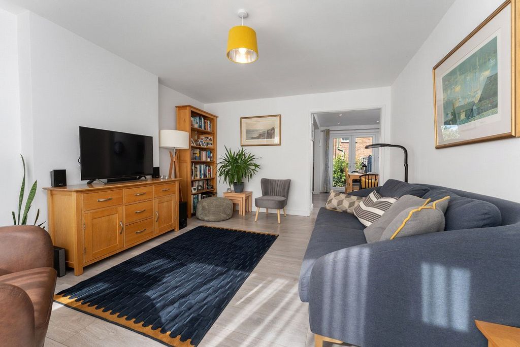 Property photo 3 of 15 Picture No. 13