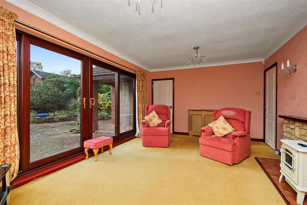 Property photo 3 of 17 Img_0887.Jpg