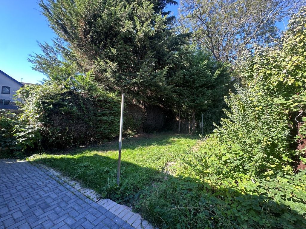 Property photo 3 of 15