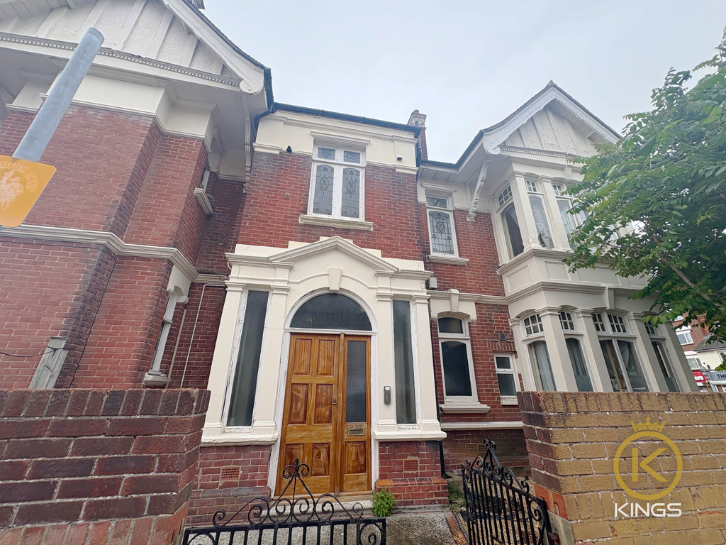 Property photo 1 of 8 249 London Road (2)