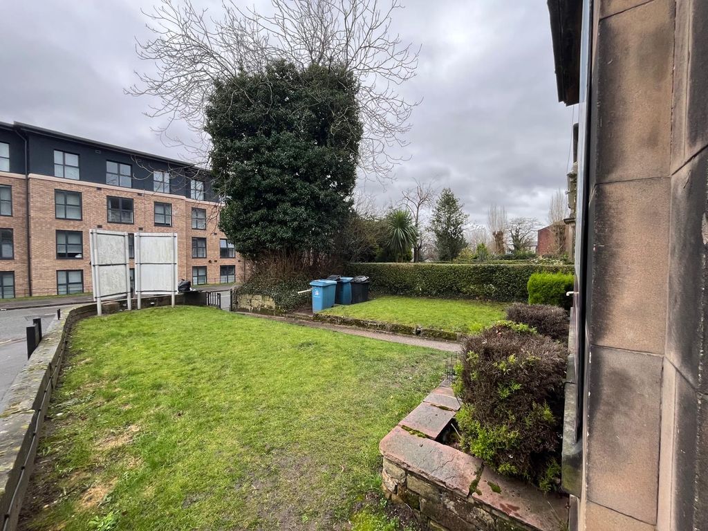 Property photo 2 of 3