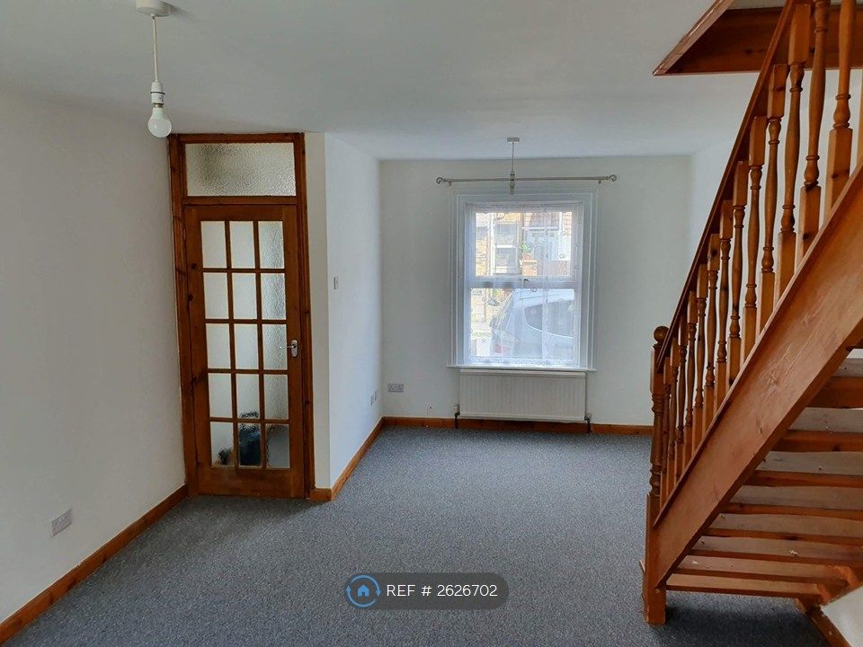 Property photo 2 of 15 Living Room / Dining Room