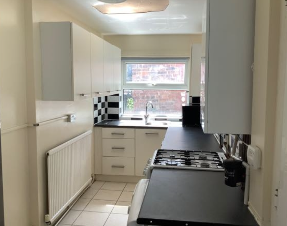 Property photo 1 of 9