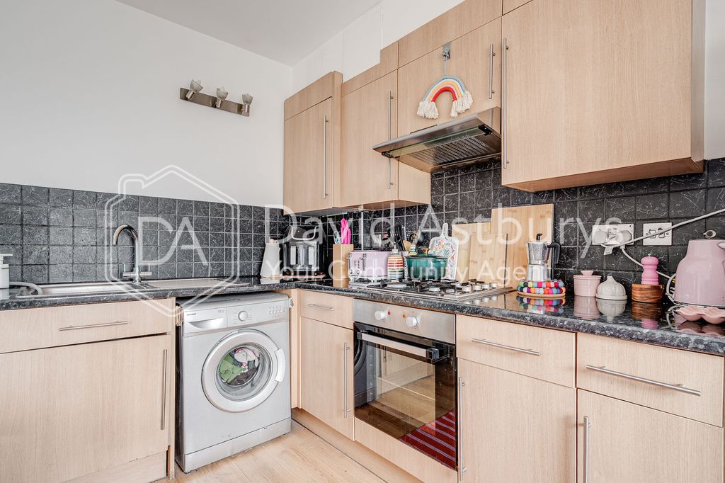 Property photo 3 of 9 Dsc09395Hdr