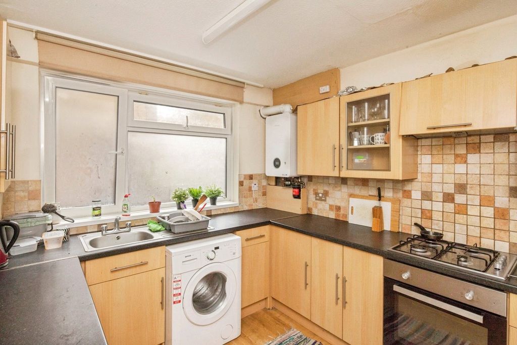 Property photo 1 of 17 Photo