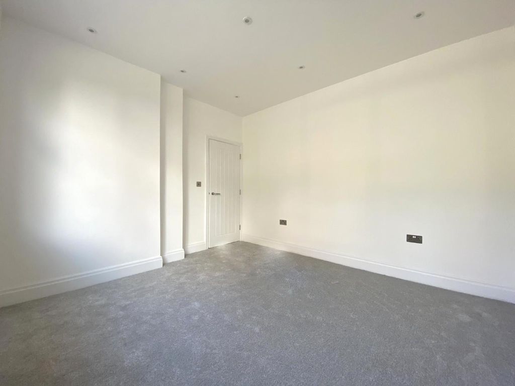 Property photo 3 of 10 Img_3474.Jpg