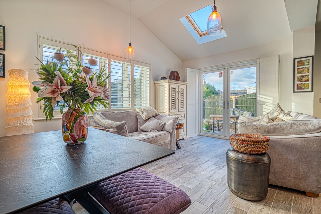 Property photo 3 of 26