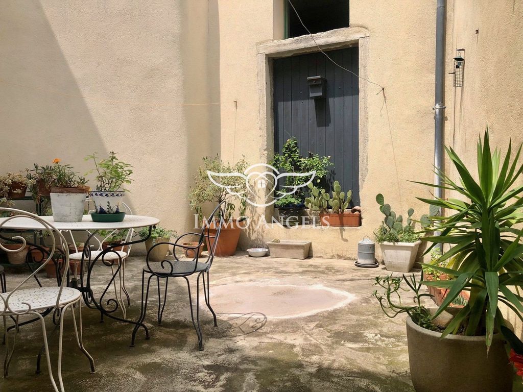 Property photo 1 of 17 Village House 130 m² To Modernize, 3 Levels With Terrace