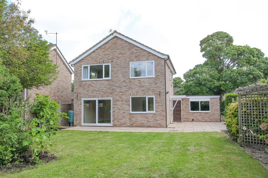 Property photo 3 of 14 Img_9735.Jpg