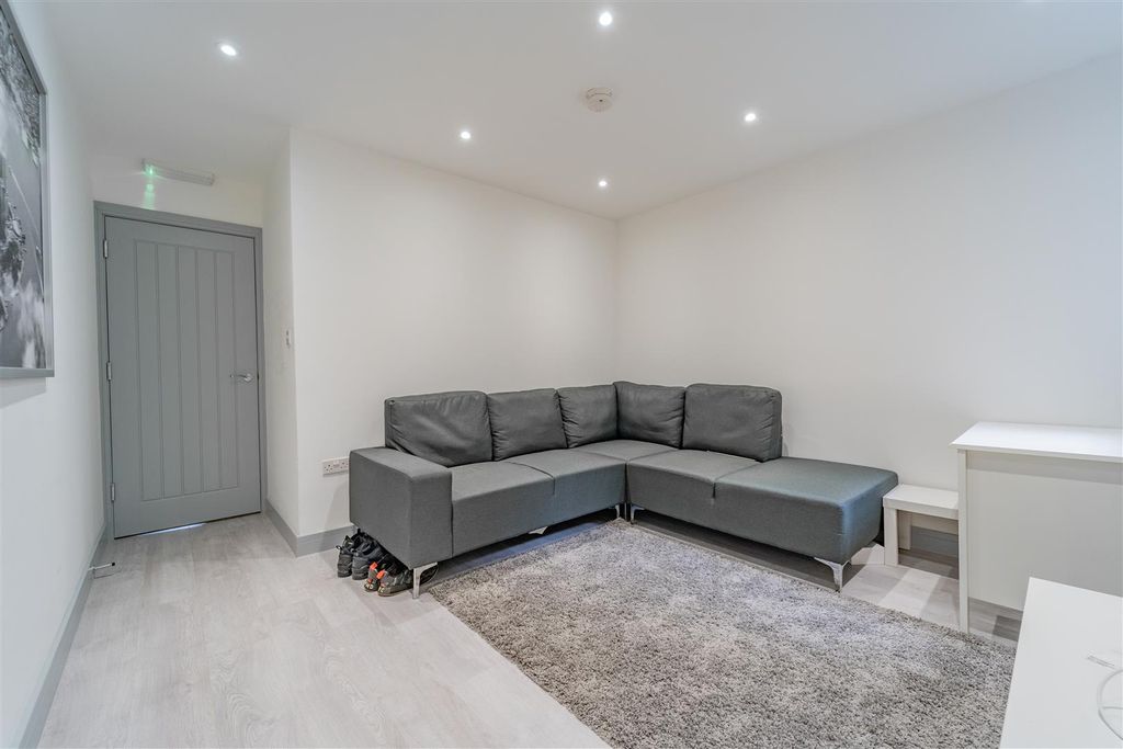 Property photo 3 of 19 Fas08487.Jpg