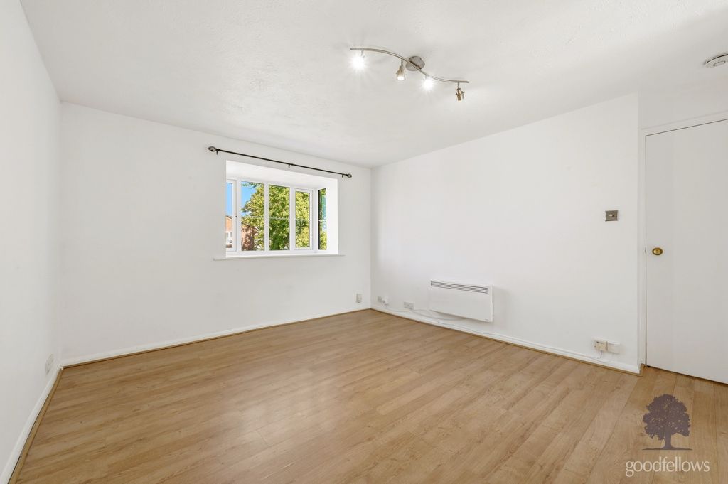 Property photo 3 of 9 Picture No. 04