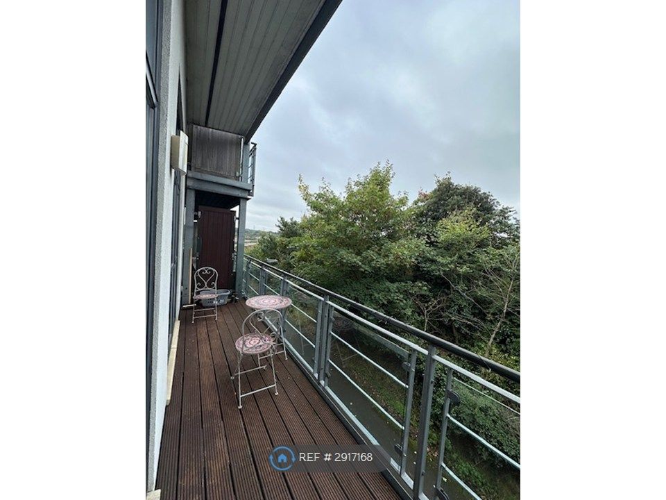 Property photo 2 of 12 Balcony