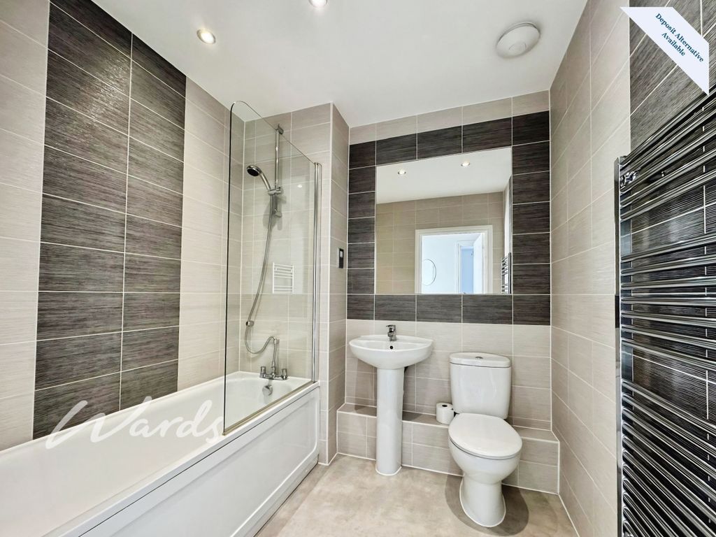 Property photo 3 of 12 Bathroom
