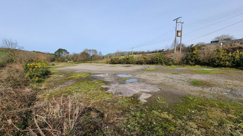 Property photo 2 of 7