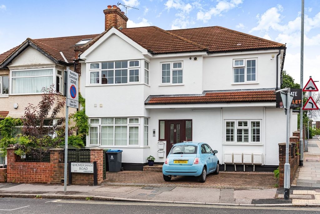 Property photo 1 of 10 858310 (1)