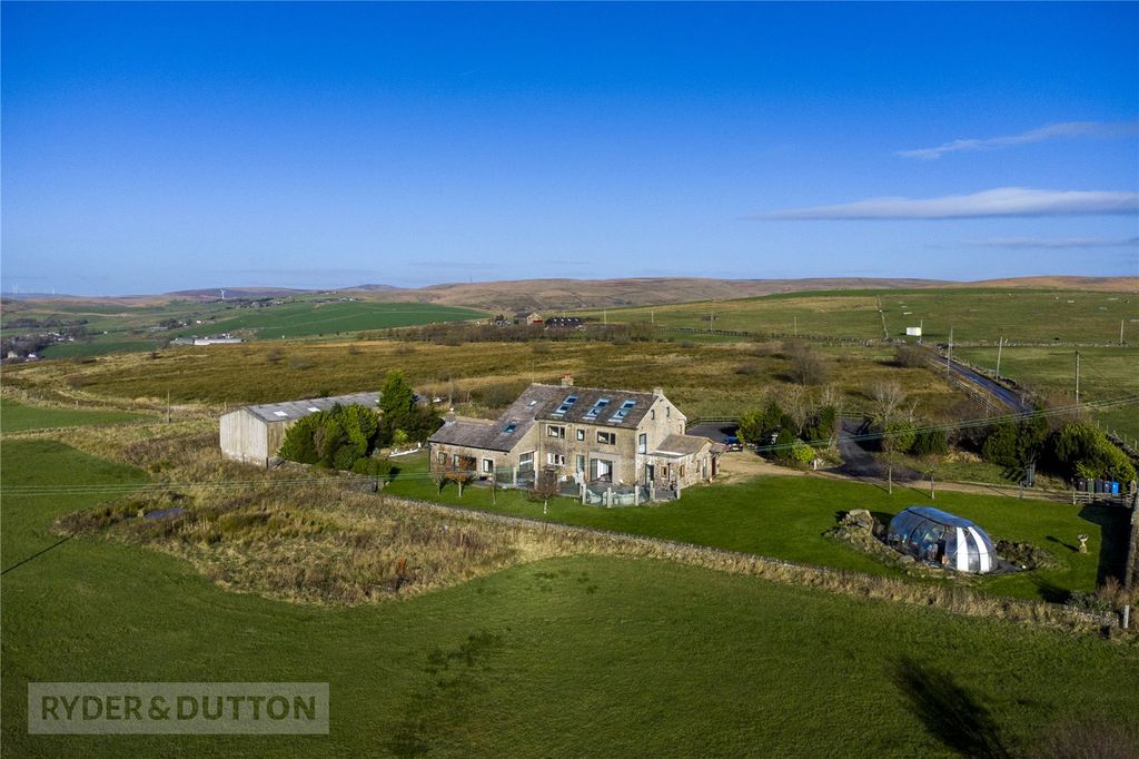 Property photo 1 of 28 External