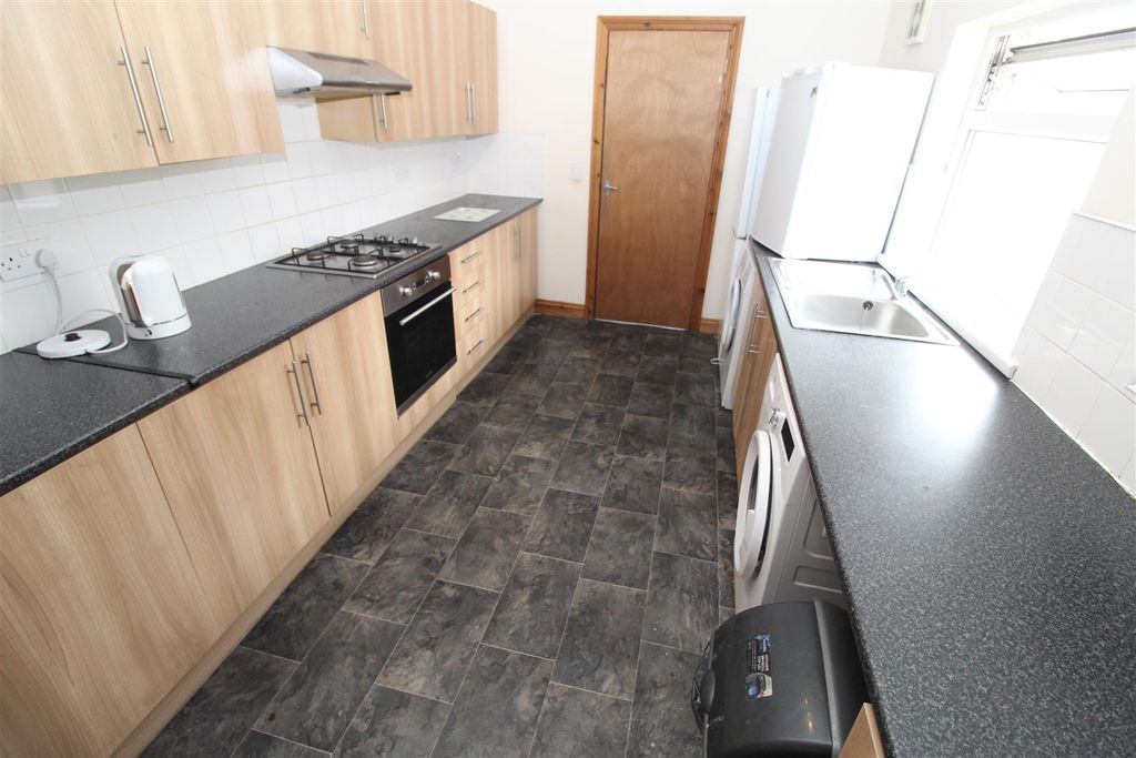 Property photo 1 of 11 Img_7998.Jpg