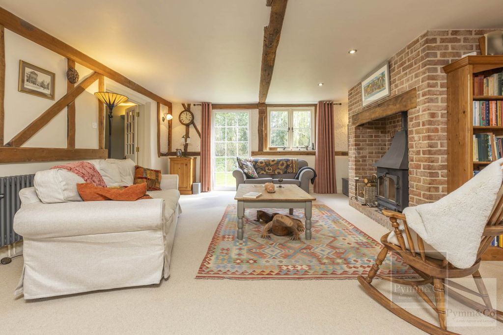 Property photo 3 of 36