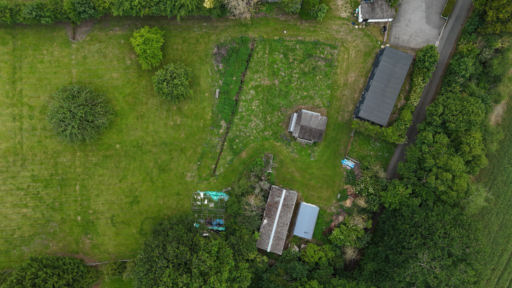 Property photo 3 of 7