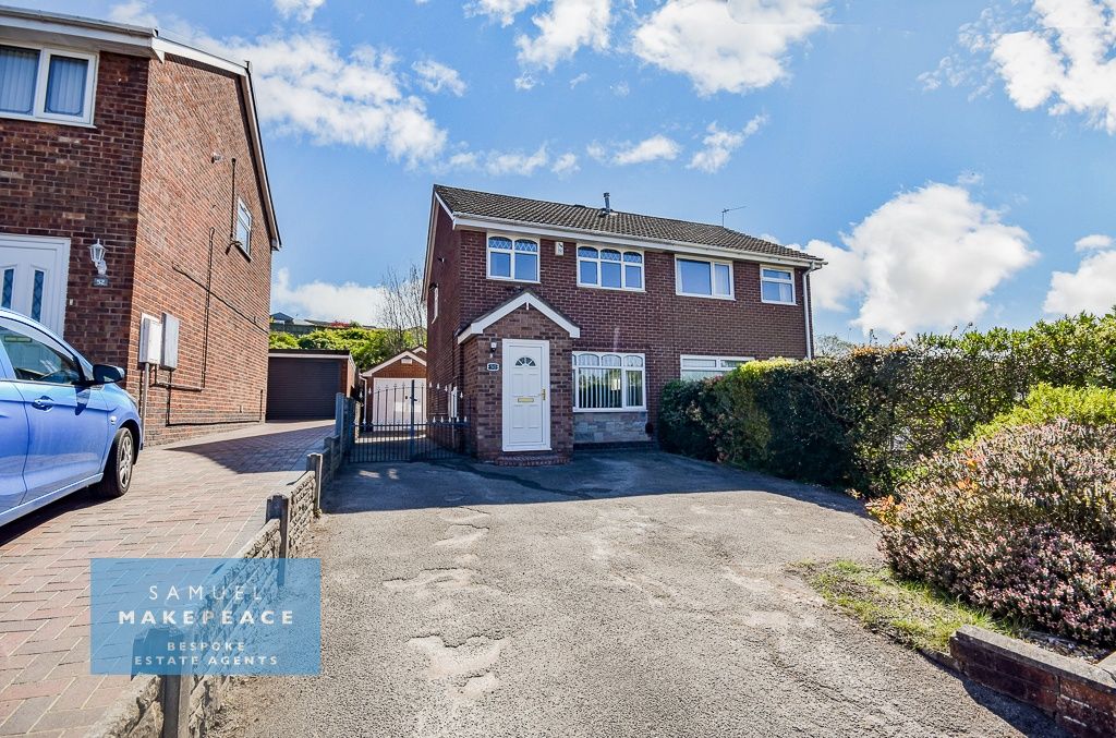 Property photo 1 of 27 Three Bedroom Semi For Sale With Huge Garage