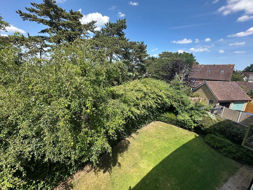 Property photo 3 of 9 Picture No. 06