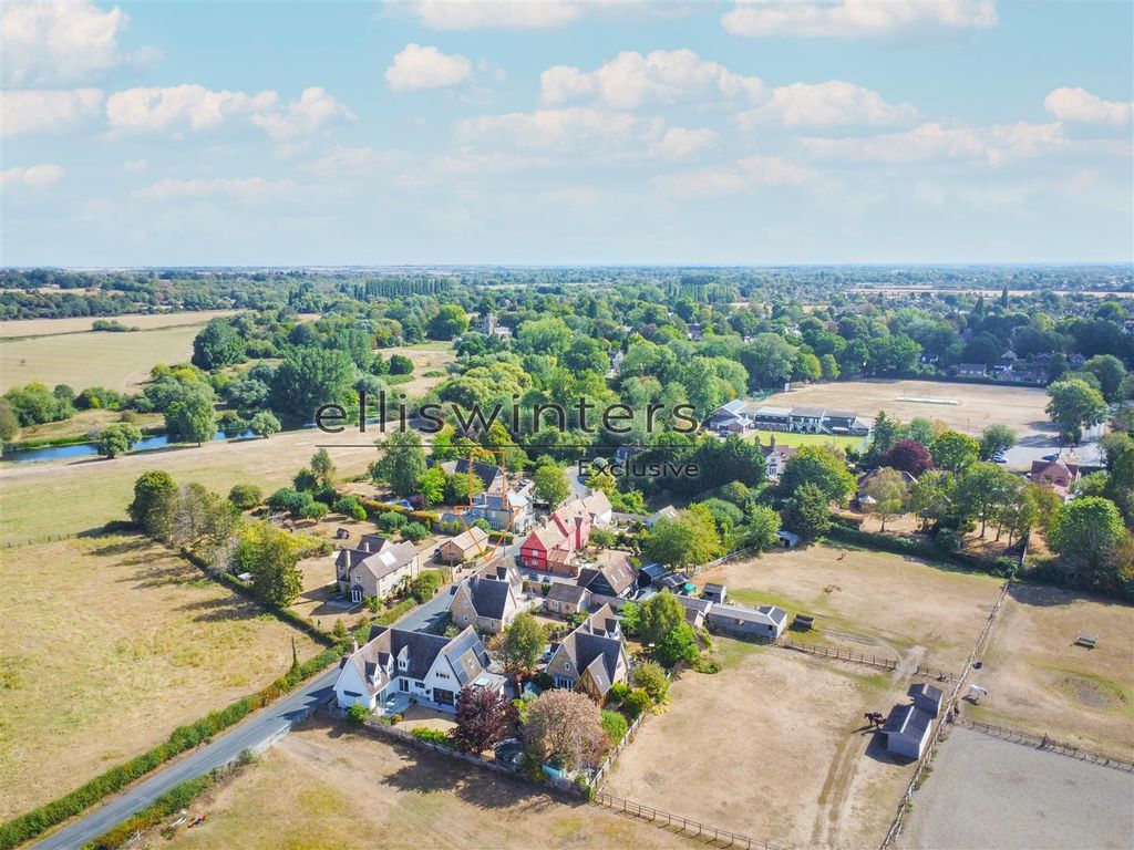 Property photo 2 of 27 Dji_0150.Jpg